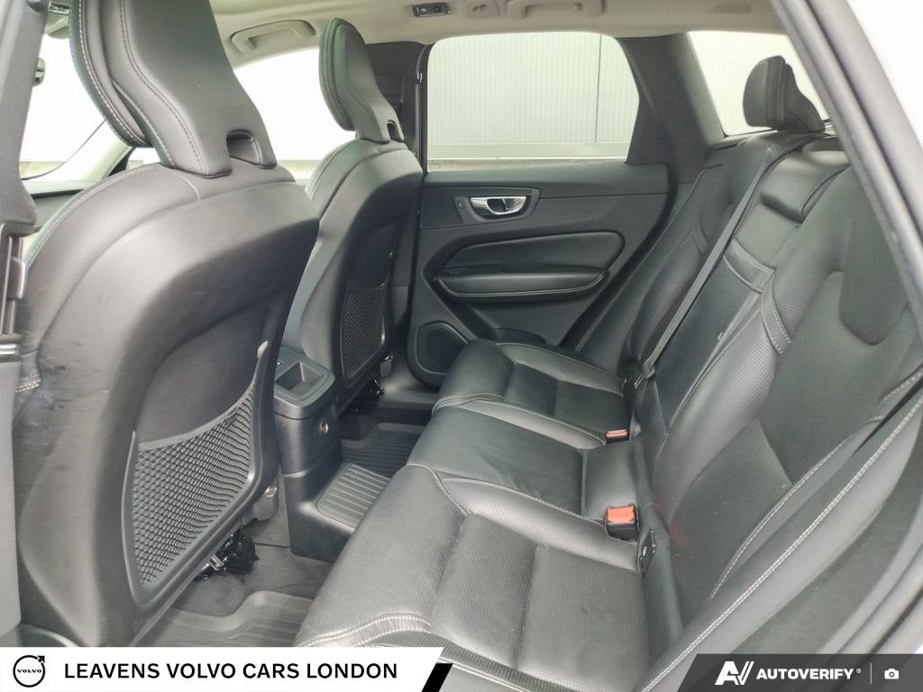 2019 Volvo XC60 INSCRIPTION-22