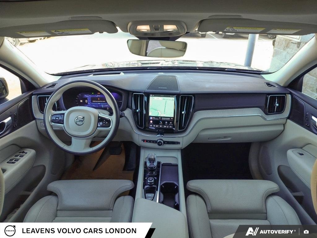 2022 Volvo XC60 INSCRIPTION-23
