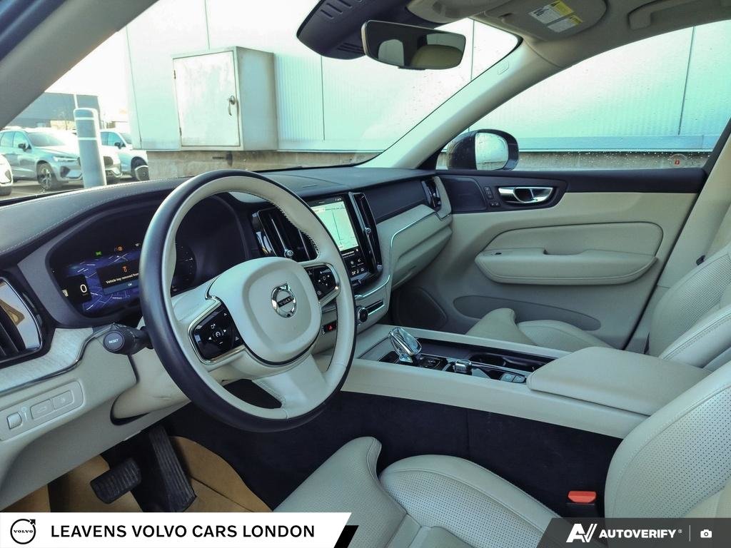 2022 Volvo XC60 INSCRIPTION-12