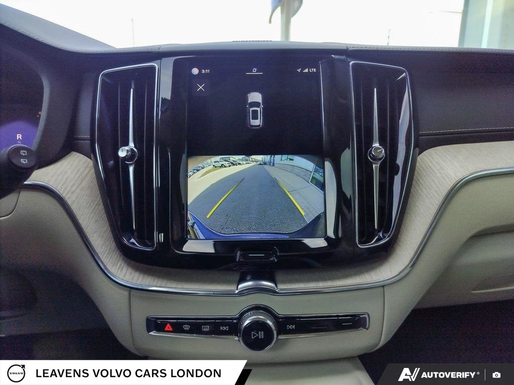 2022 Volvo XC60 INSCRIPTION-18