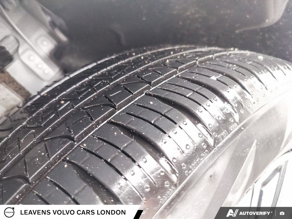 2024 Volvo XC60 CORE DARK THEME-6