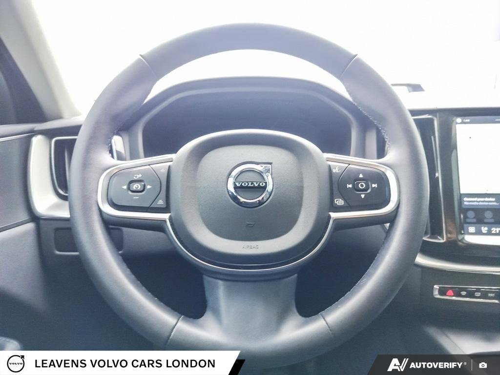 2024 Volvo XC60 CORE DARK THEME-13