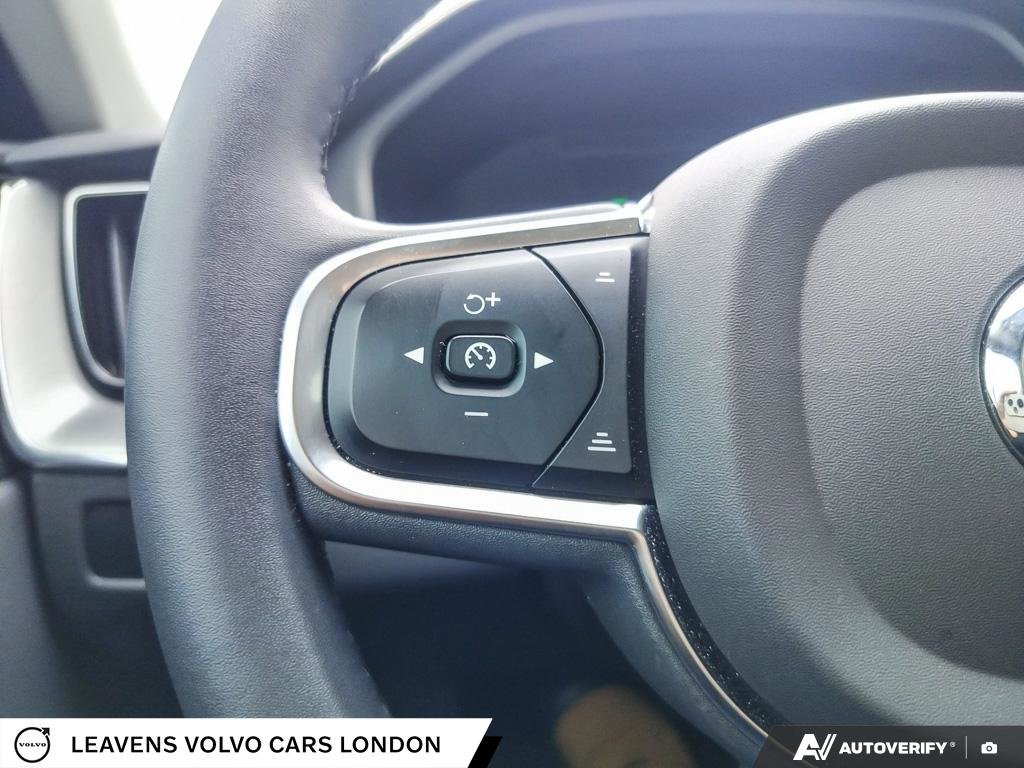 2024 Volvo XC60 CORE DARK THEME-29