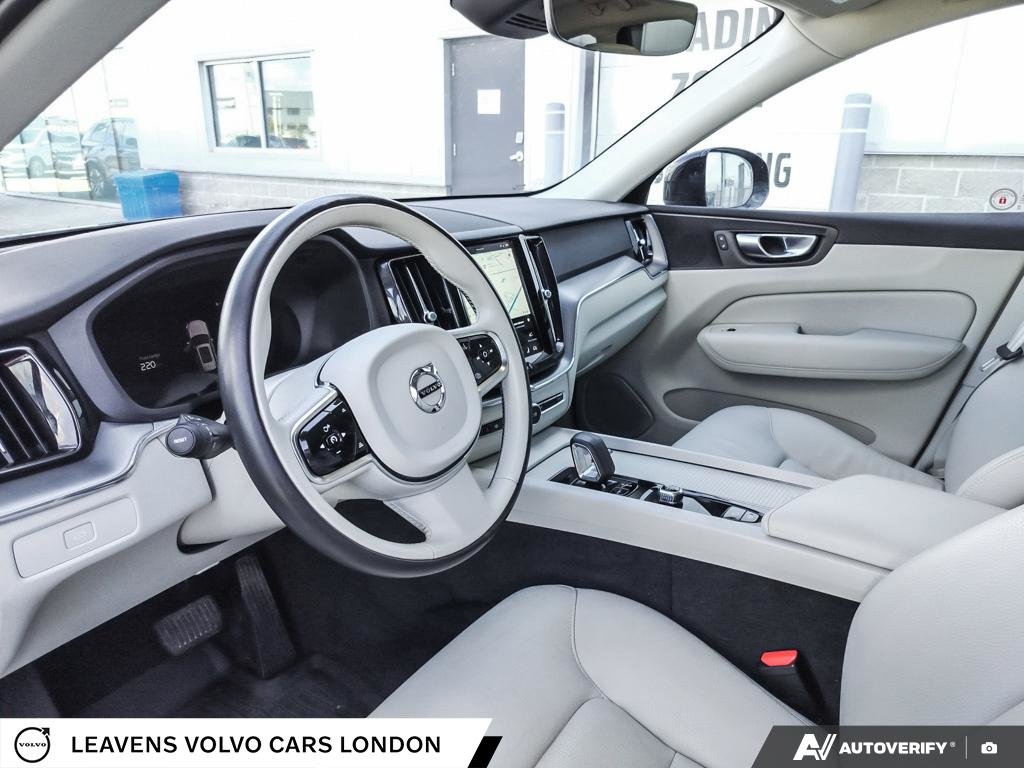 2024 Volvo XC60 CORE DARK THEME-12