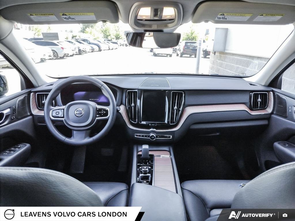 2024 Volvo XC60 PLUS DARK THEME-23