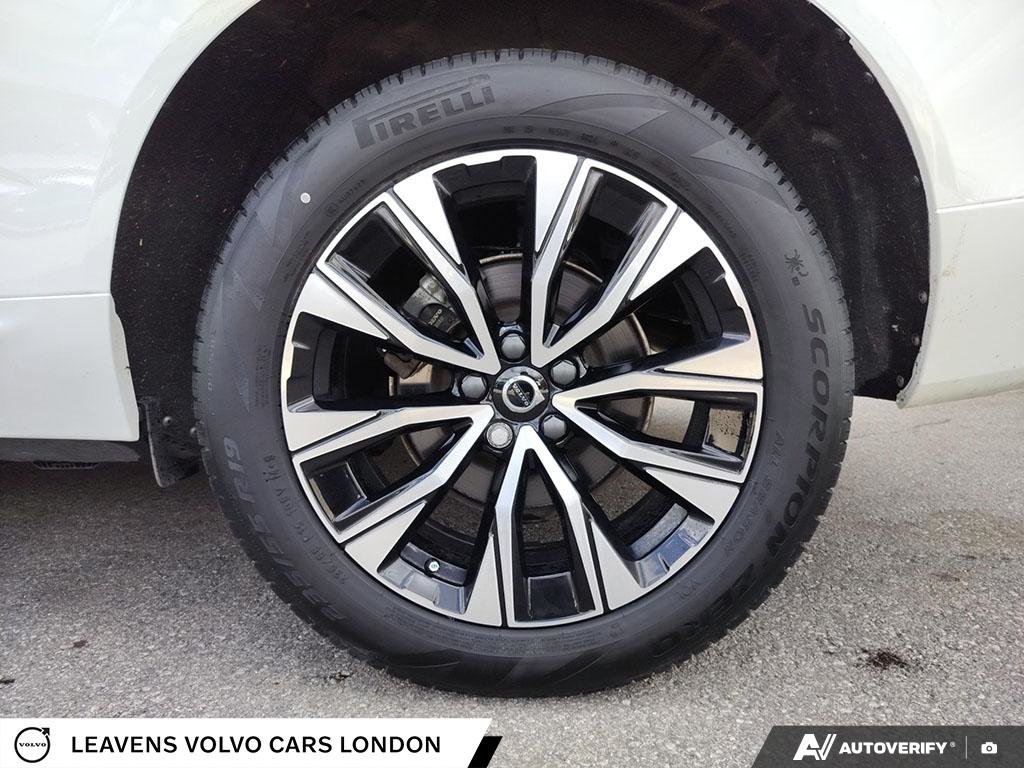 2025 Volvo XC60 CORE DARK THEME-5