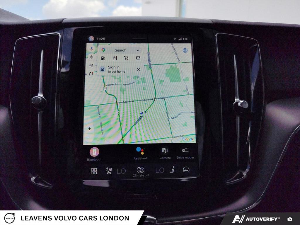 2025 Volvo XC60 CORE DARK THEME-28