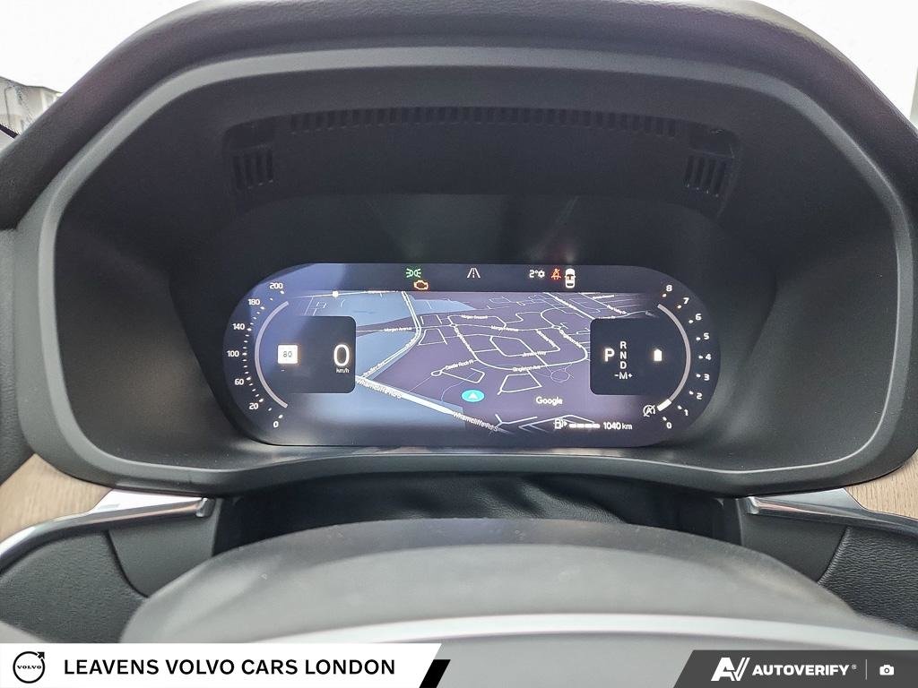 2026 Volvo XC60 PLUS DARK THEME-14