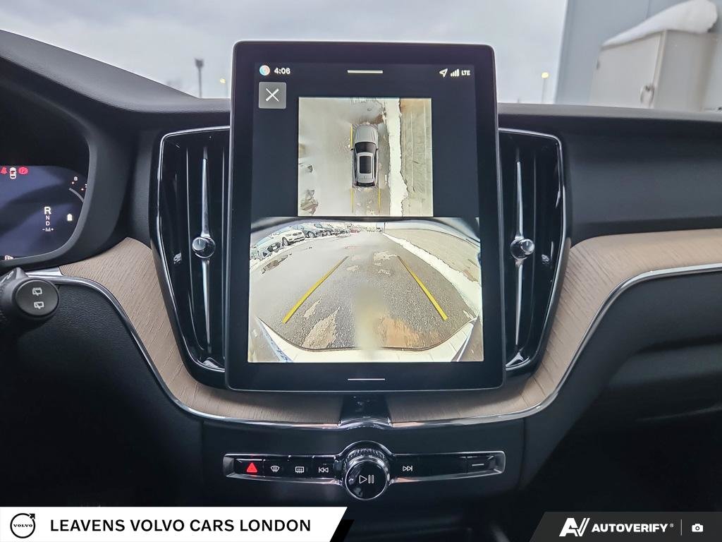 2026 Volvo XC60 PLUS DARK THEME-18