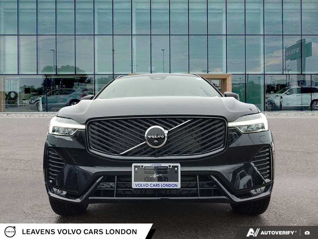 2026 Volvo XC60 PLUS DARK THEME-1
