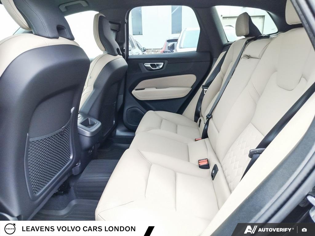 2026 Volvo XC60 PLUS DARK THEME-22