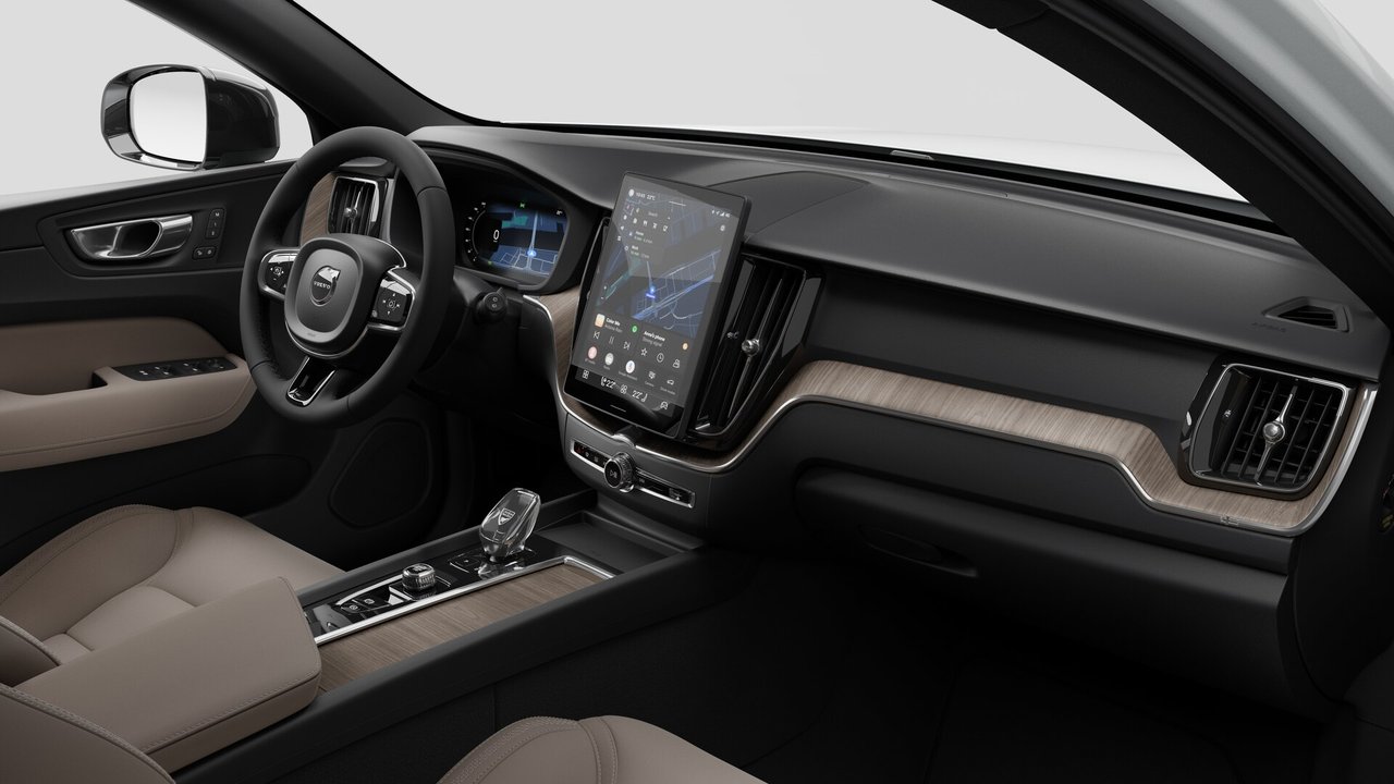 2026 Volvo XC60 CORE DARK THEME-9