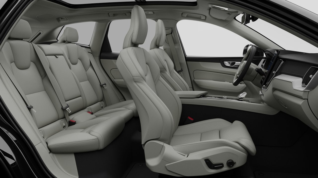 2026 Volvo XC60 ULTRA DARK THEME-12