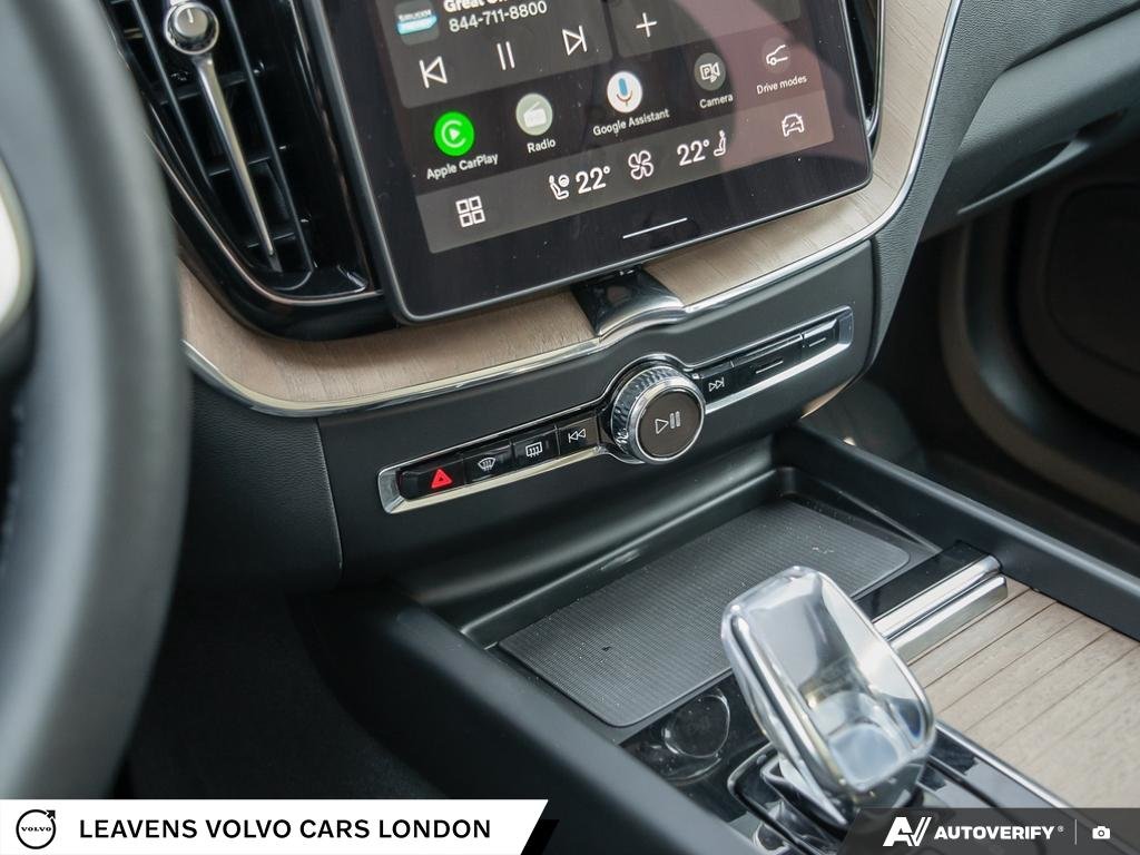 2026 Volvo XC60 CORE DARK THEME-19