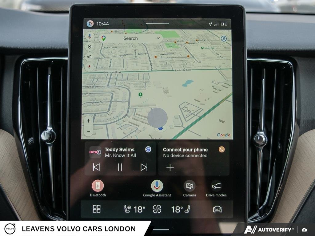 2027 Volvo XC60 PLUS DARK THEME-20