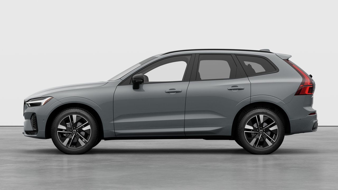 2027 Volvo XC60 PLUS DARK THEME-7