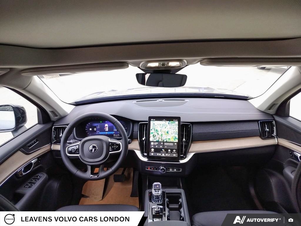 2026 Volvo XC90 PLUG-IN HYBRID PLUS DARK THEME-23