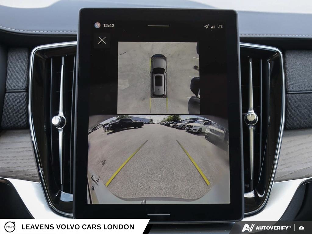 2026 Volvo XC90 PLUG-IN HYBRID PLUS BRIGHT THEME-26