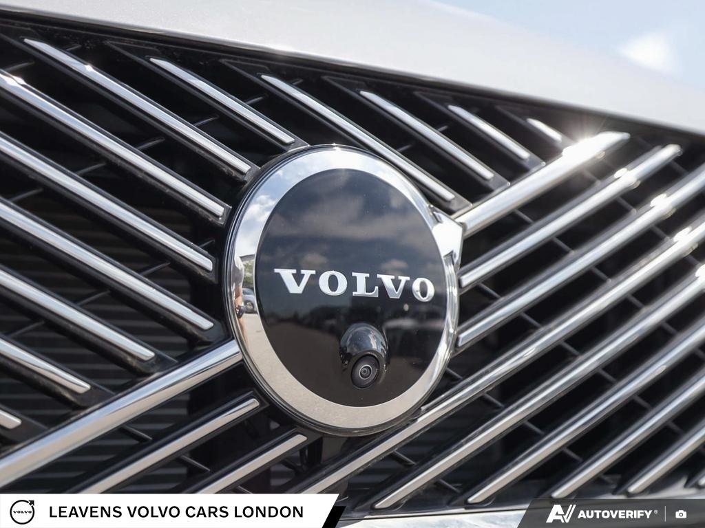 2026 Volvo XC90 PLUG-IN HYBRID PLUS BRIGHT THEME-8