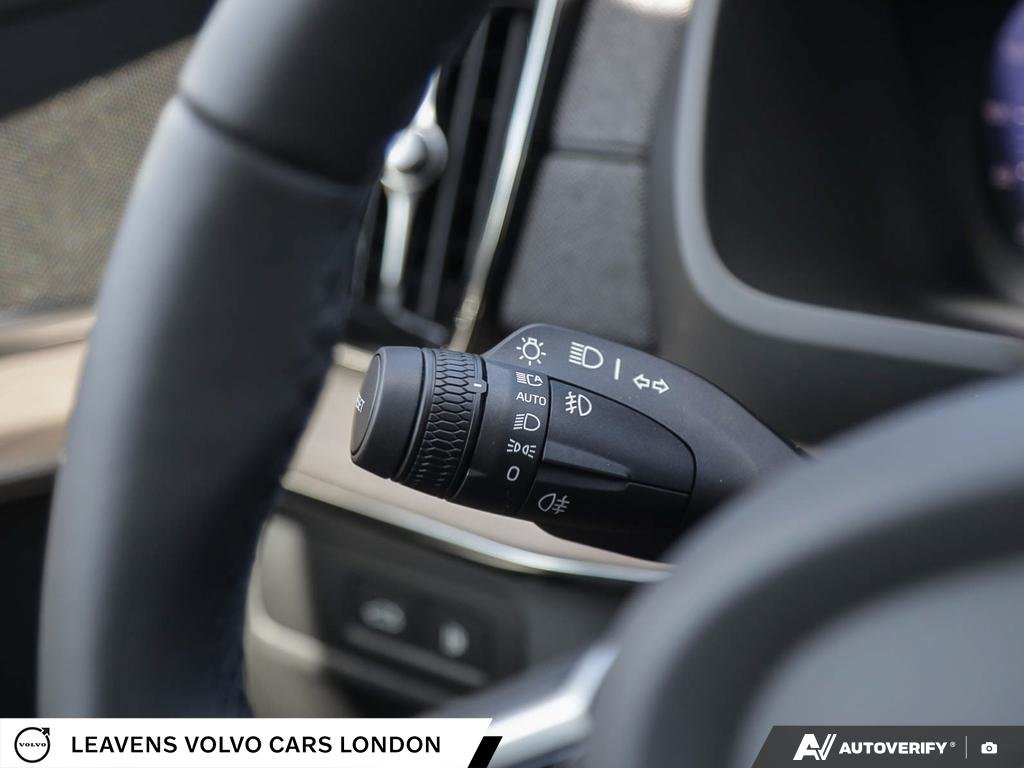2026 Volvo XC90 PLUG-IN HYBRID PLUS BRIGHT THEME-15
