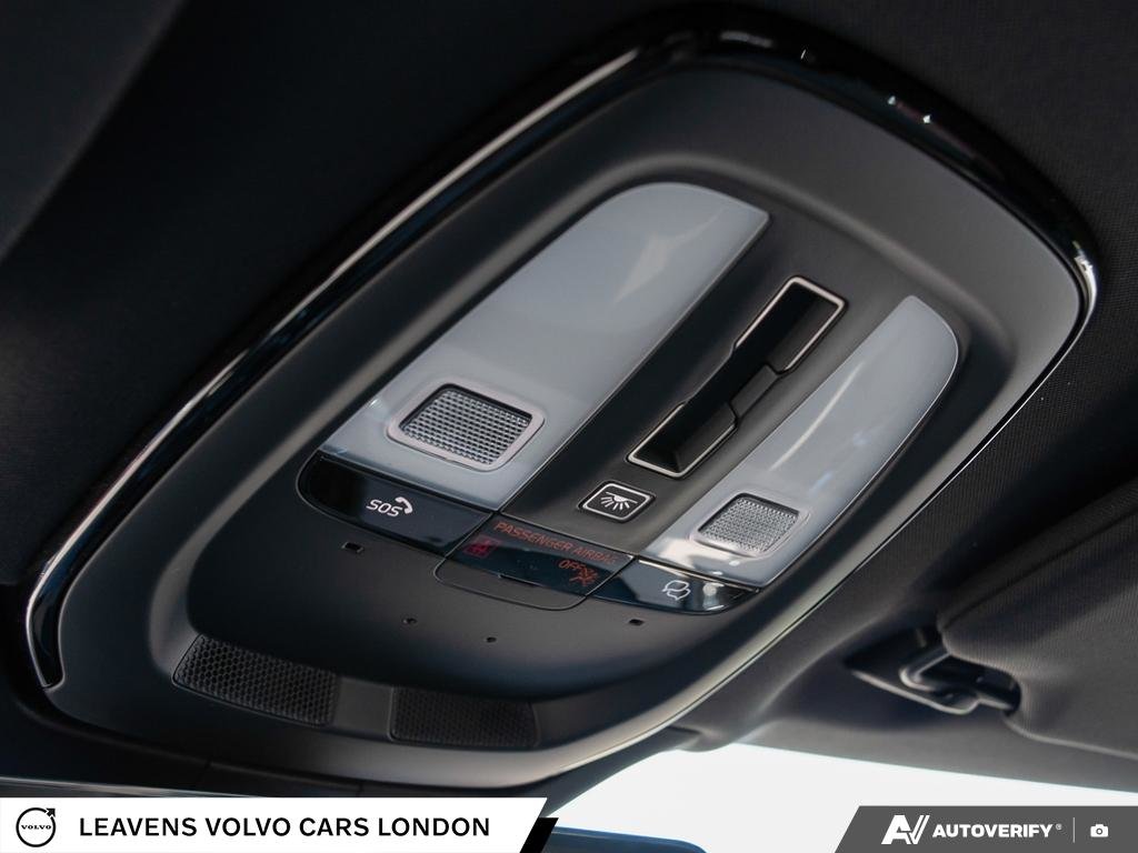 2026 Volvo XC90 PLUG-IN HYBRID PLUS DARK THEME-21