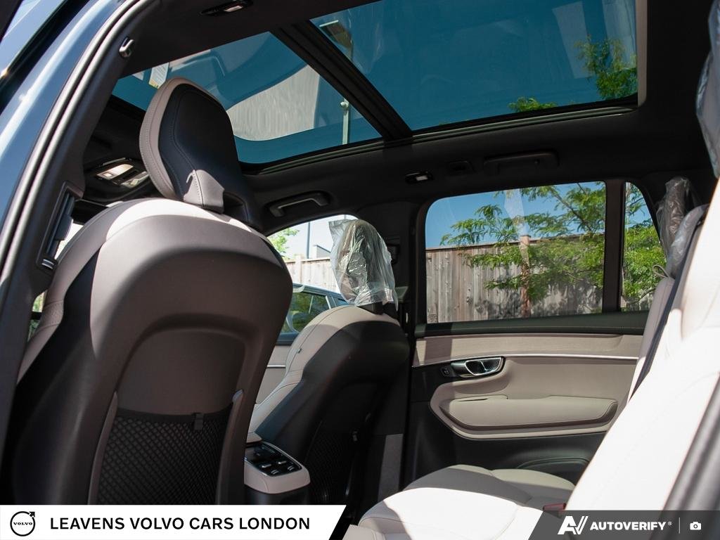 2026 Volvo XC90 PLUG-IN HYBRID PLUS DARK THEME-23