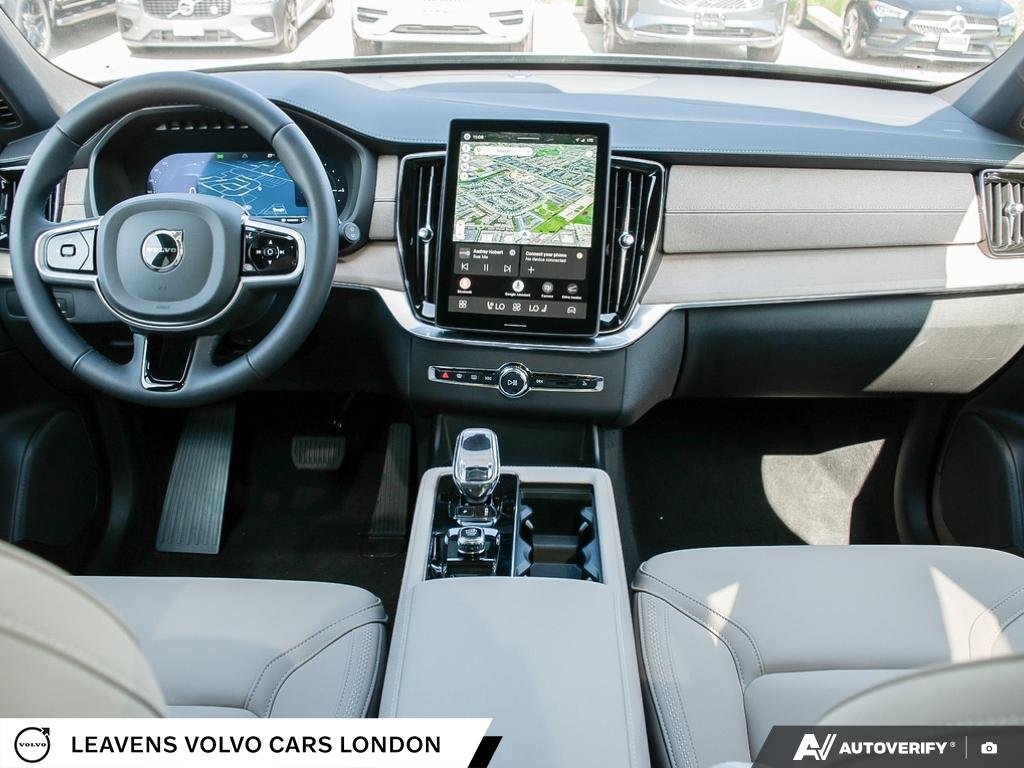 2026 Volvo XC90 PLUG-IN HYBRID PLUS DARK THEME-24