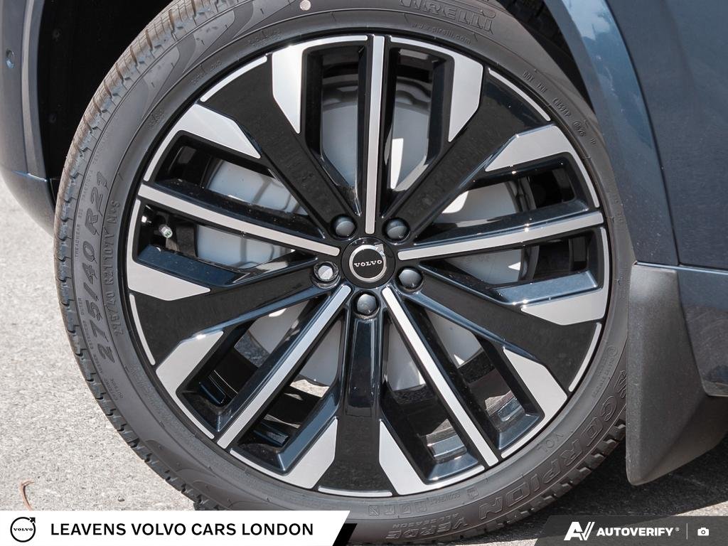 2026 Volvo XC90 PLUG-IN HYBRID PLUS DARK THEME-5