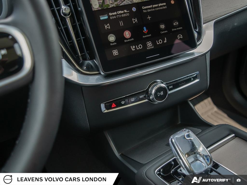 2026 Volvo XC90 PLUG-IN HYBRID PLUS DARK THEME-19