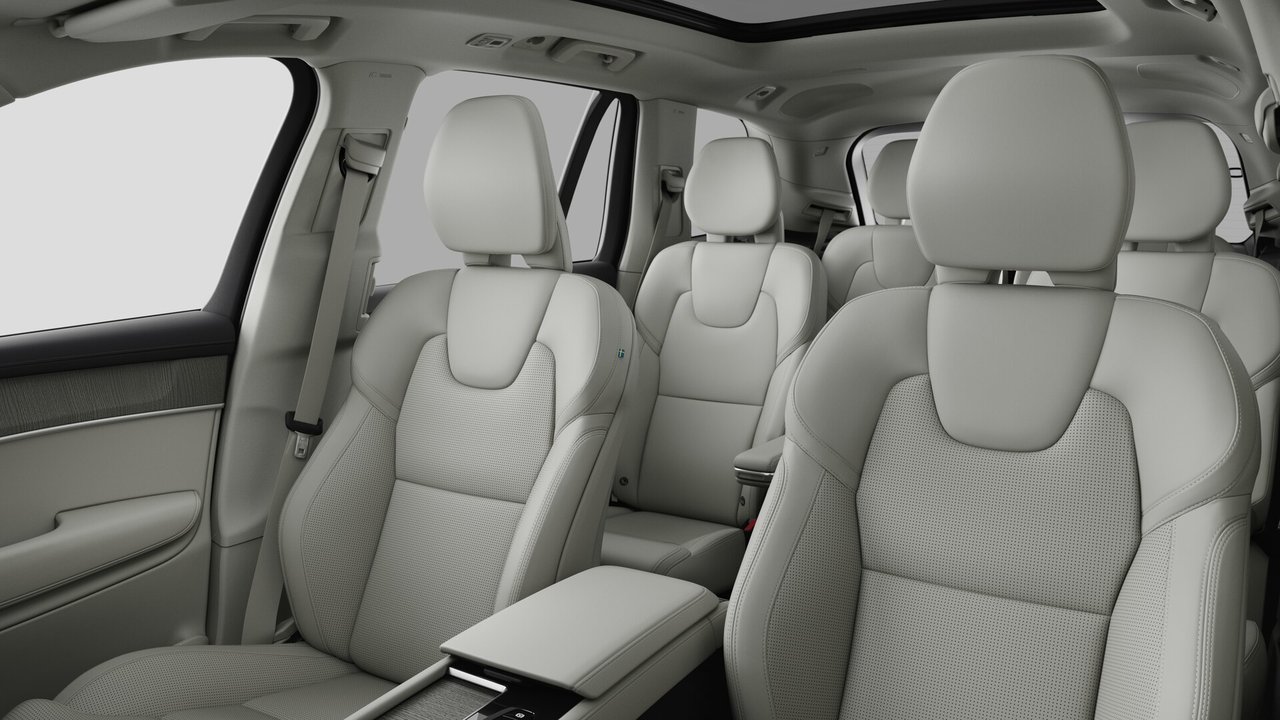 2027 Volvo XC90 PLUG-IN HYBRID ULTRA BRIGHT THEME-11