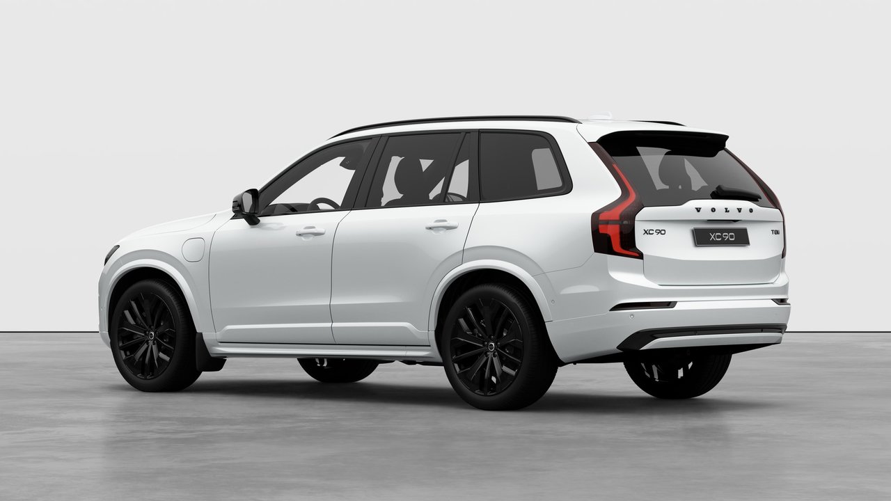 2027 Volvo XC90 PLUG-IN HYBRID ULTRA BLACK EDITION-1