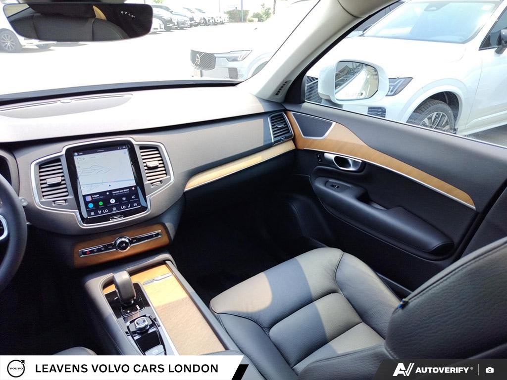 2024 Volvo XC90 RECHARGE CORE BRIGHT THEME-24
