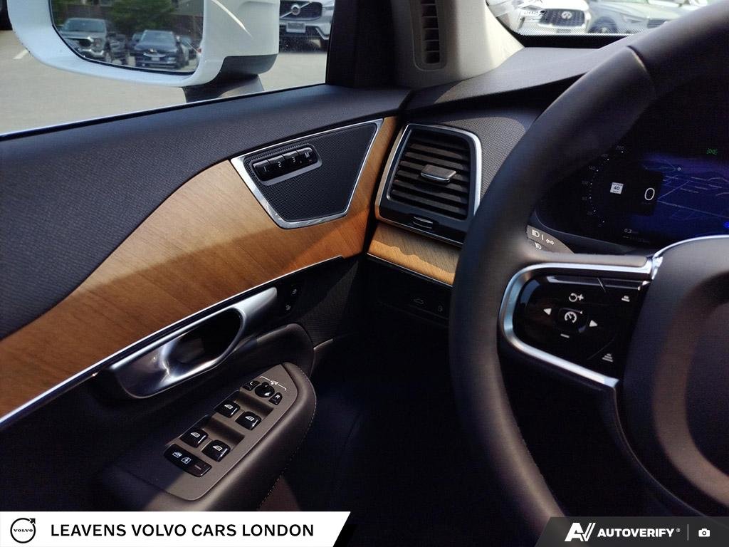 2024 Volvo XC90 RECHARGE CORE BRIGHT THEME-16