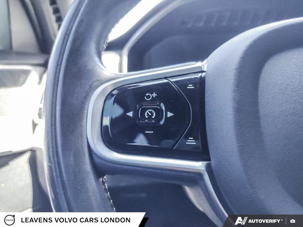 2016 Volvo XC90 T6 R-DESIGN-29