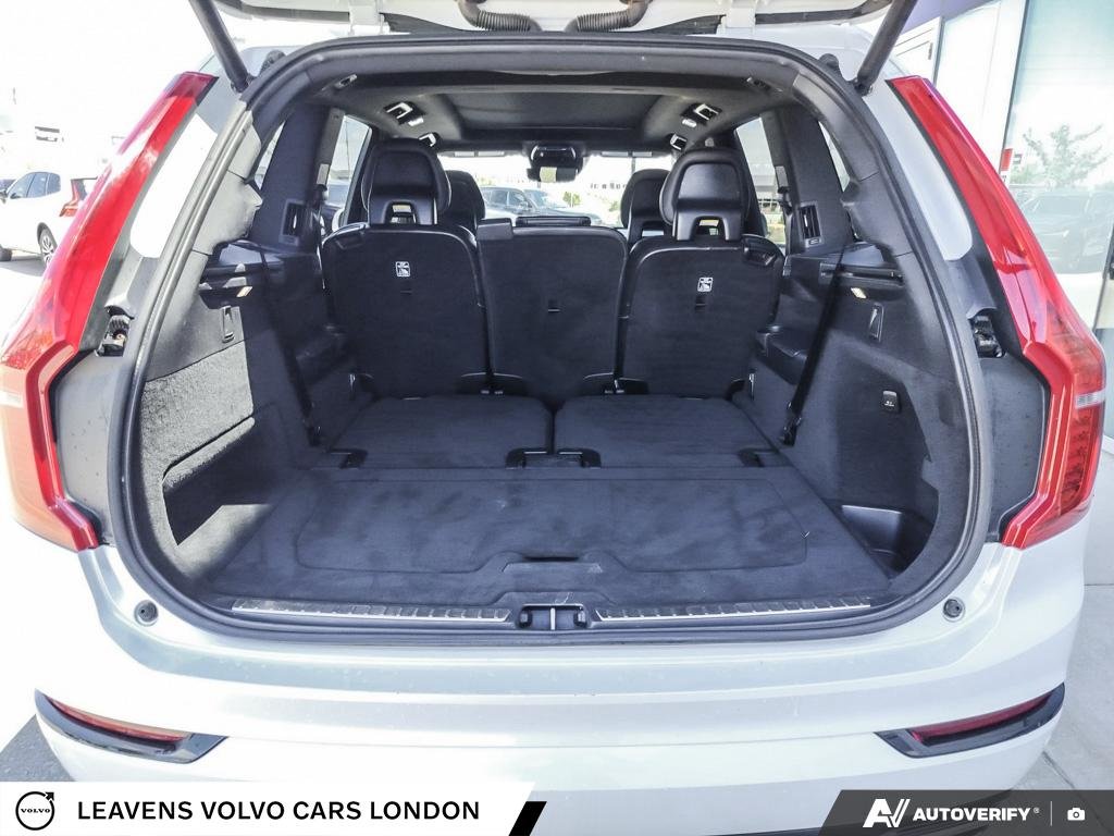 2016 Volvo XC90 T6 R-DESIGN-11