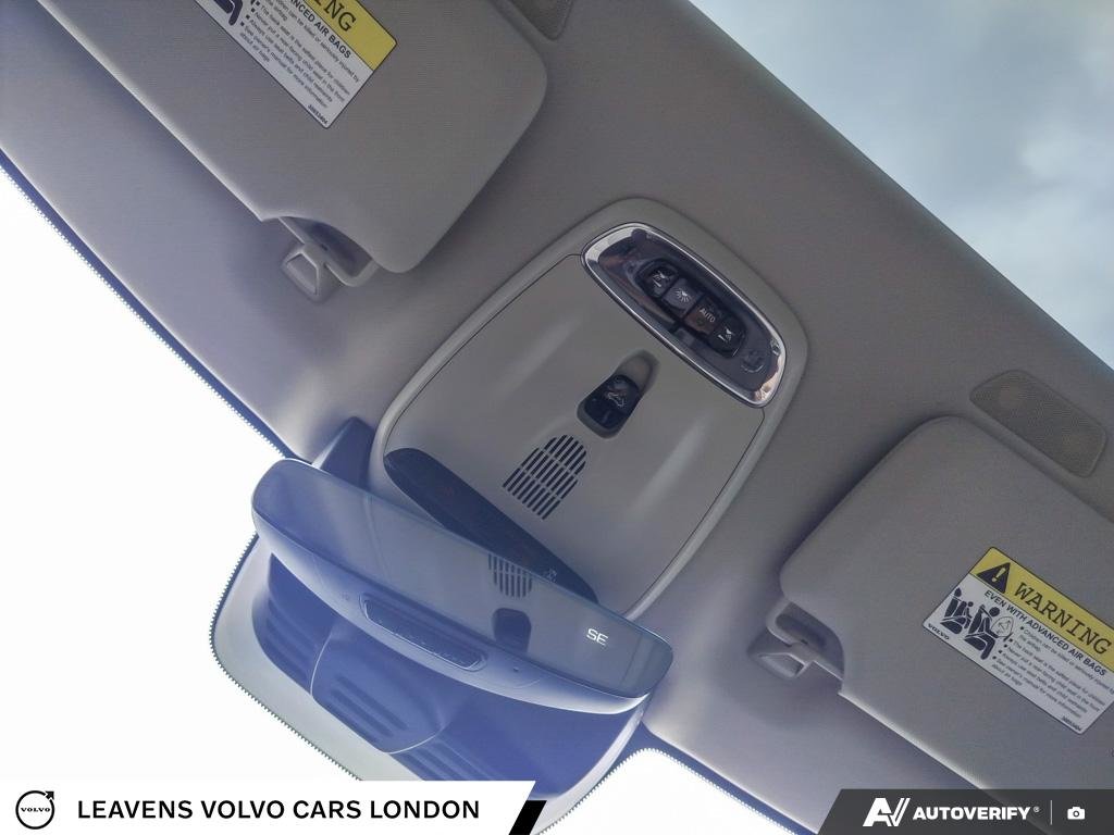 2020 Volvo XC90 MOMENTUM-20