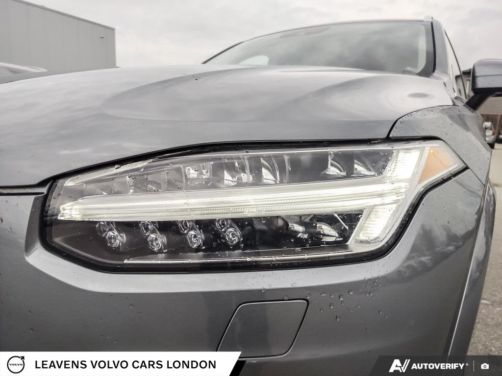 2020 Volvo XC90 MOMENTUM-7