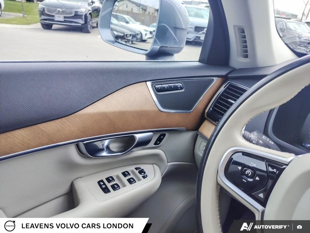 2020 Volvo XC90 MOMENTUM-16
