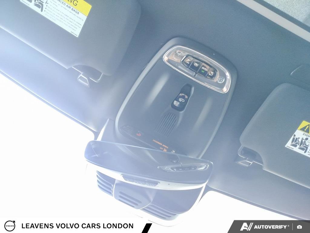 2022 Volvo XC90 R-DESIGN-20