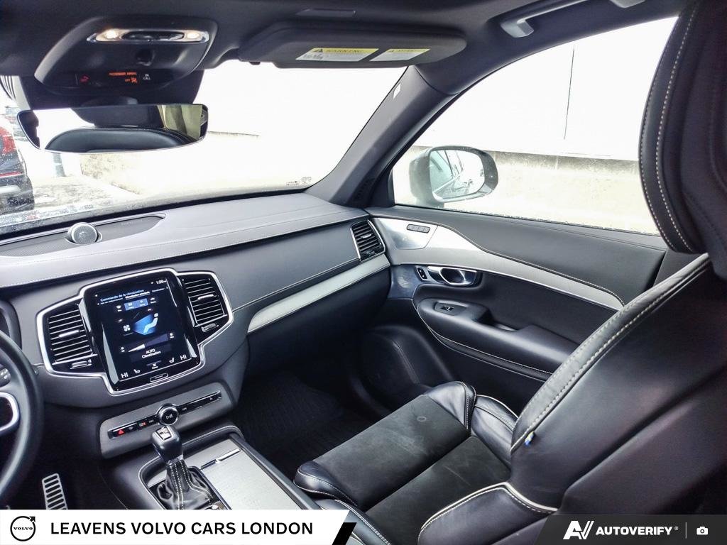 2022 Volvo XC90 R-DESIGN-24