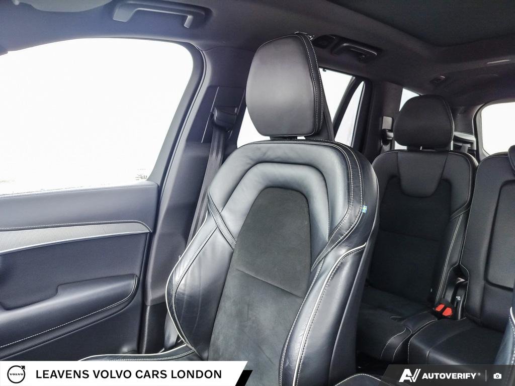 2022 Volvo XC90 R-DESIGN-19