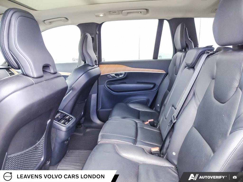 2023 Volvo XC90 PLUS DARK THEME-22