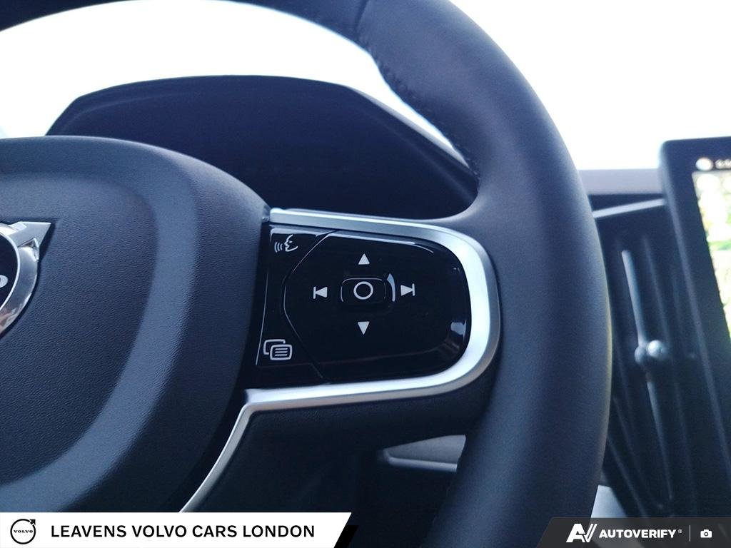 2026 Volvo XC90 ULTRA DARK THEME-15