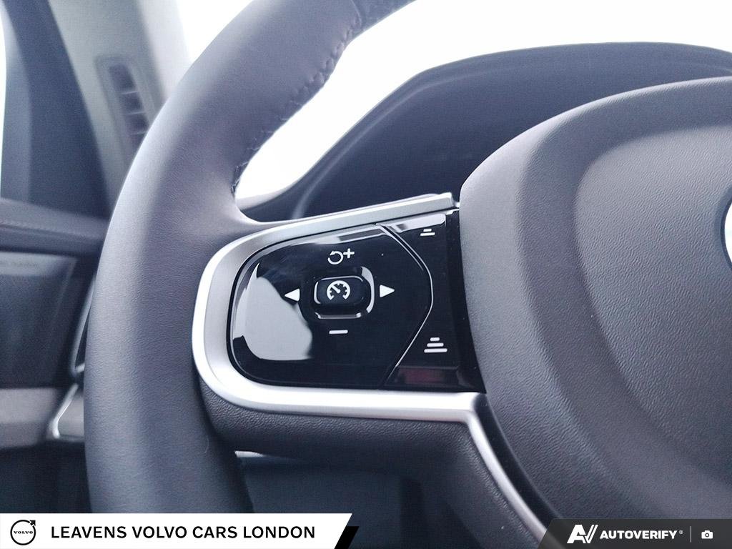 2026 Volvo XC90 ULTRA DARK THEME-29