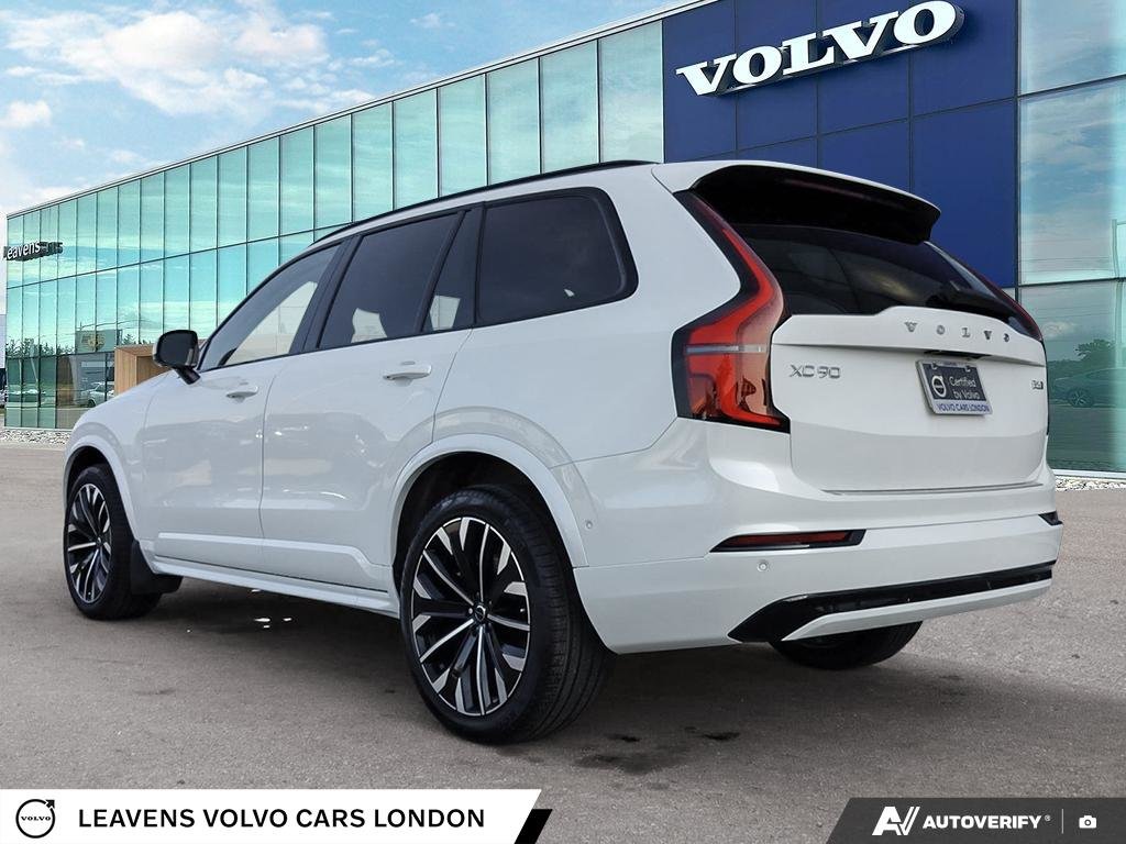 2026 Volvo XC90 PLUS DARK THEME-3