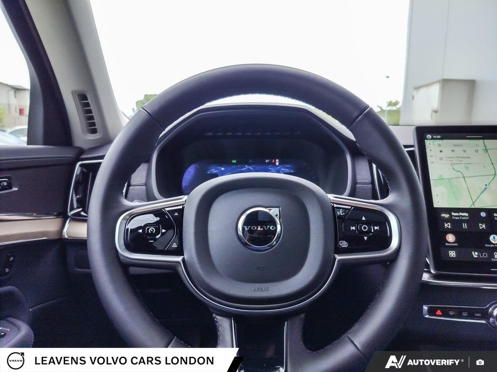 2026 Volvo XC90 PLUS DARK THEME-13