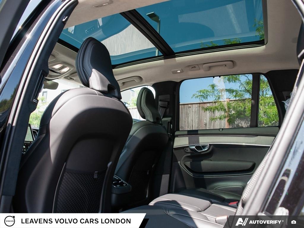 2026 Volvo XC90 ULTRA DARK THEME-23