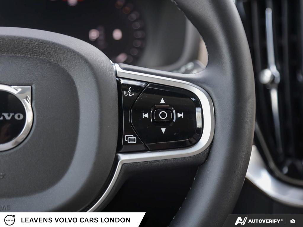 2026 Volvo XC90 PLUS BRIGHT THEME-17