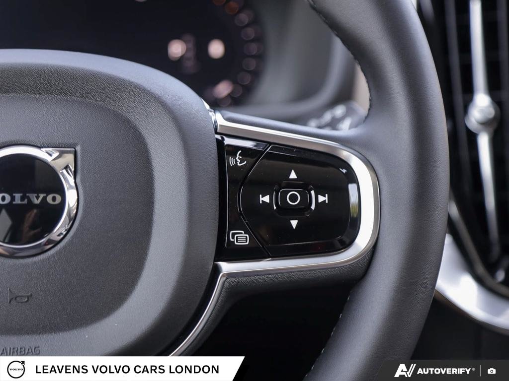 2027 Volvo XC90 ULTRA BRIGHT THEME-17