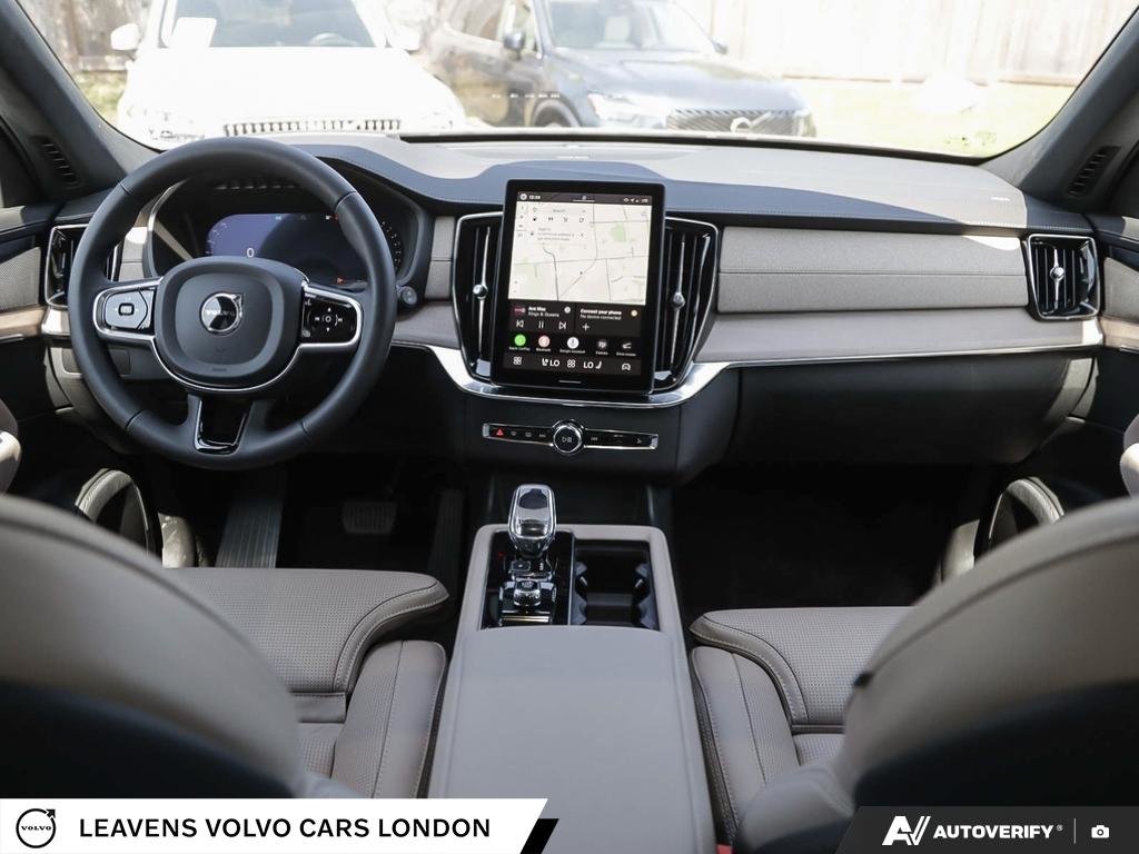 2027 Volvo XC90 ULTRA BRIGHT THEME-24